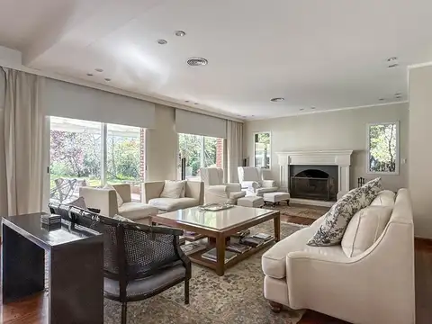 Casa en Alquiler de 3 dormitorios