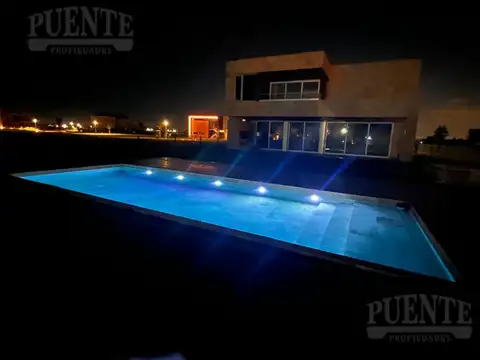 Casa en Venta en Canning, USD 890.000