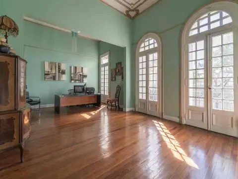 Departamento en Venta de 7 ambientes