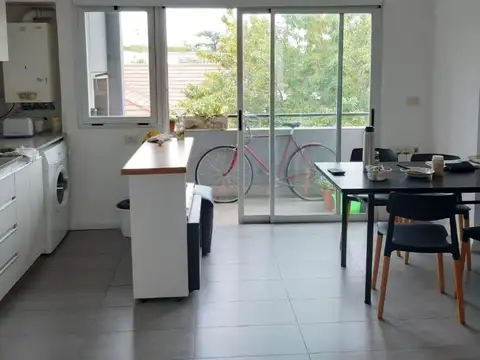 Semipiso en el semicentro de La Plata zona Pza. Olazabal