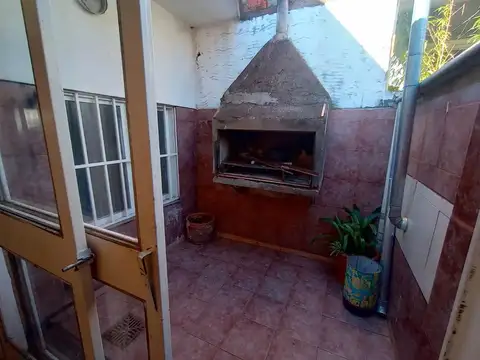 Casa en Alquiler con 1 cochera