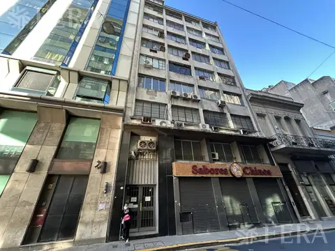 Avenida Hipólito Yrigoyen 1100