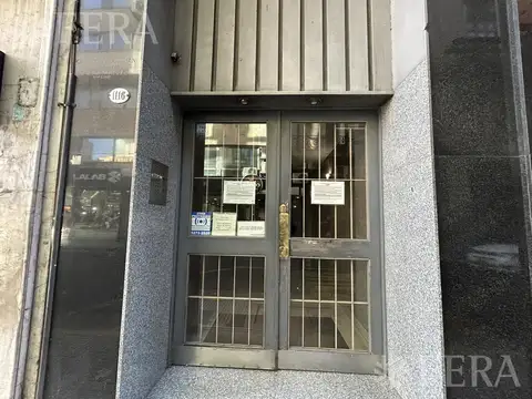 Oficina en Alquiler en Monserrat, $ 700.000