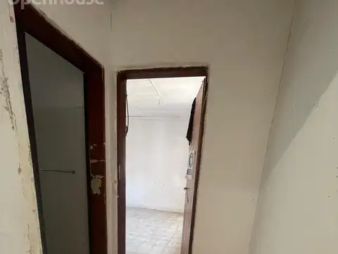 Casa 4 ambientes con 1 baño