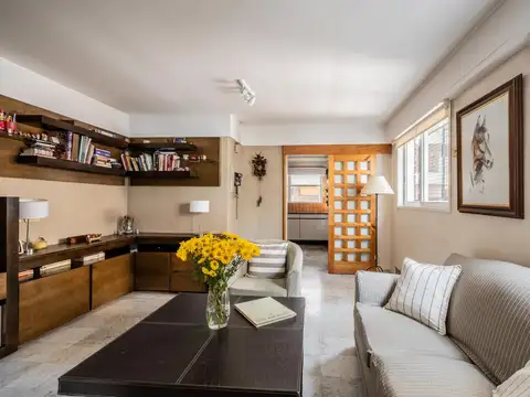 Venta Departamento Barrancas de Belgrano piso alto torre 3 dormitorios cochera baulera
