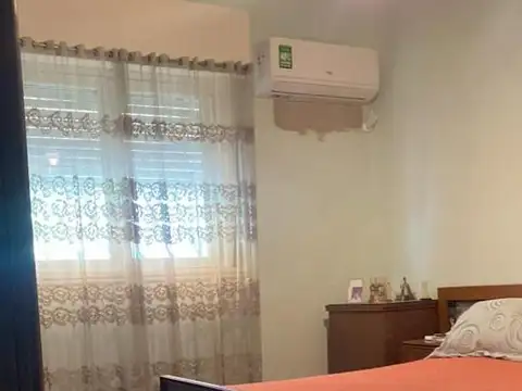 CASA 3 AMB. CON COCHERA