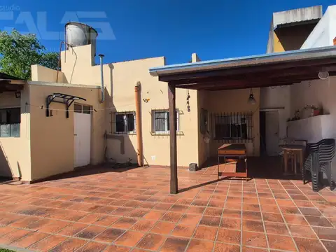 Salvador M Del Carril  100