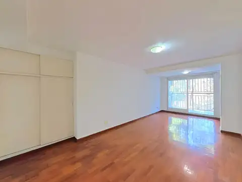 Excelente Monoambiente al frente C/Balcón - Flores, Capital Federal