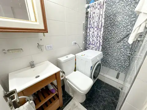 Av. Santa fe 1240 10 D , Piso 10