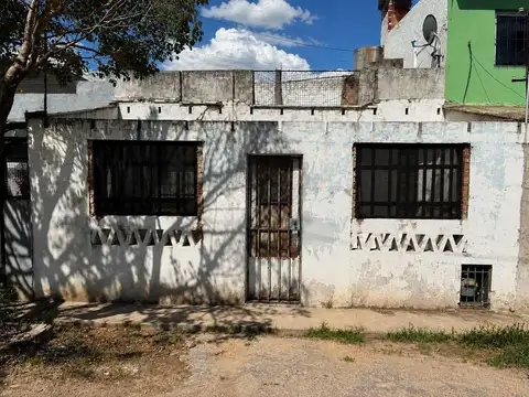 Casa en Villa Celina