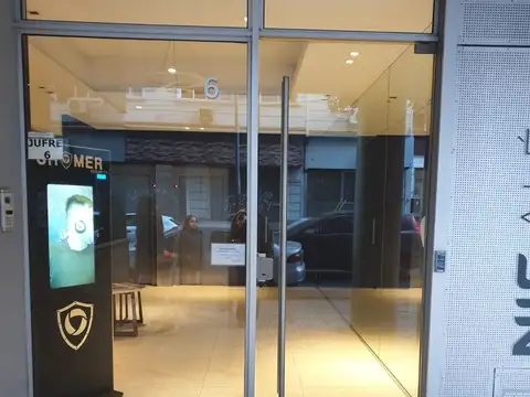 VENTA COCHERA EXCELENTE UBICACION EN VILLA CRESPO