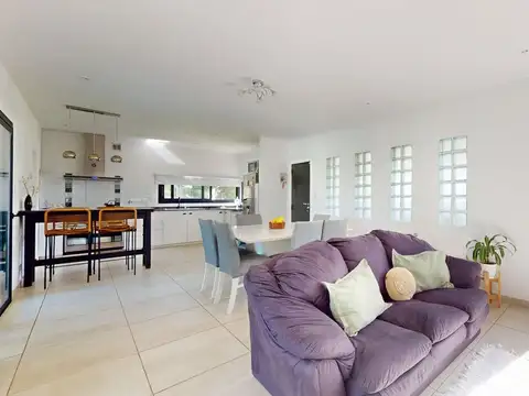 Casa en Venta en Arturo Segui, USD 239.000