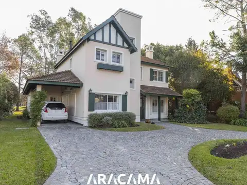 Casa en Venta en Saint Thomas Norte Sur - Canning