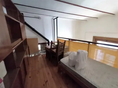 Depto Tipo Casa 5 ambientes con 4 baños