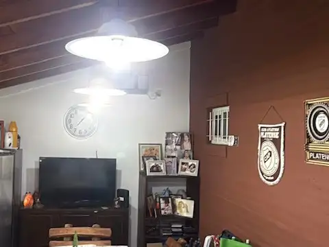 Excelente Casa con planos