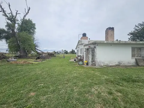 Casa 3 ambientes con 2 baños