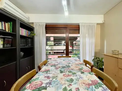 Depto Tipo Casa 4 ambientes con 2 baños