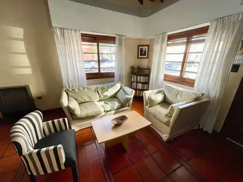 Depto Tipo Casa en Venta de 4 ambientes