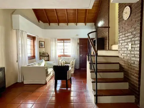 Depto Tipo Casa en Venta de 3 dormitorios