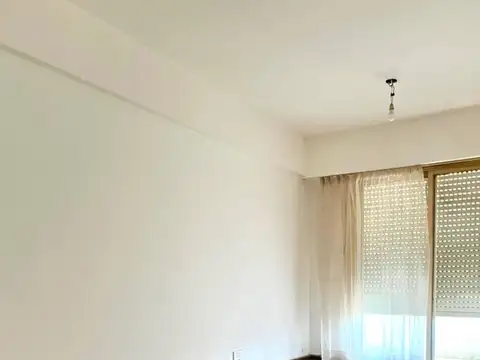 Departamento de un dormitorio con amplio balcón