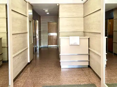 Departamento de un dormitorio con amplio balcón