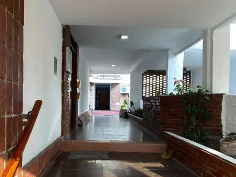 Belgrano 1800, Piso 1°