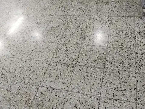 Local en Alquiler en Almagro, $ 890.000