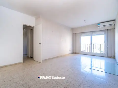 VENTA DEPARTAMENTO 3DORMITORIOS-2BAÑOS MACROCENTRO