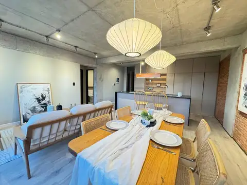 Venta departamento de dos dormitorios con balcón y amenities. Rosario, Pichincha