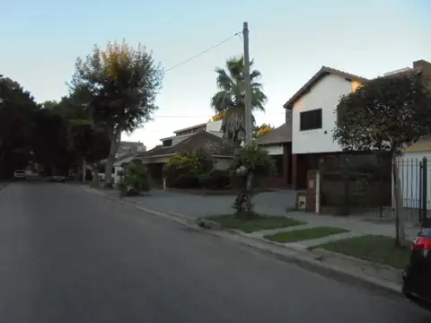 Terreno - Venta - Argentina, MAR DE AJÓ - LA RIOJA 400