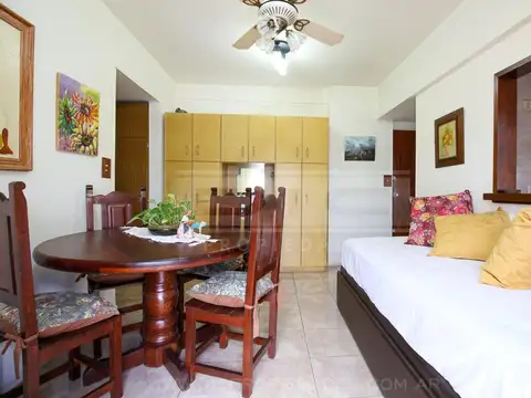 Av. Monroe al 4900 entre Pacheco y Diaz Colodrero