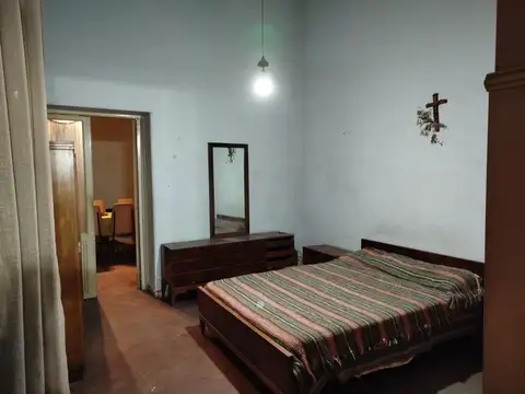 VENTA PH 3 AMBIENTES CON PATIO A REFACCIONAR