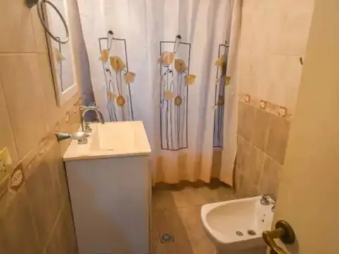 Departamento 3 ambientes con 1 baño