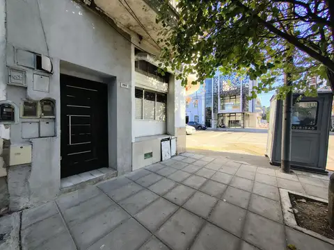 Depto Tipo Casa en Venta en Villa Luro, USD 165.000
