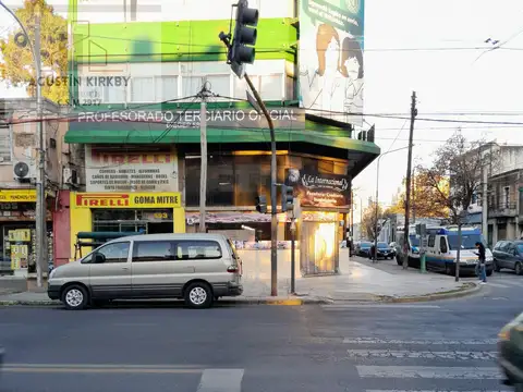 Local en Venta 50 años