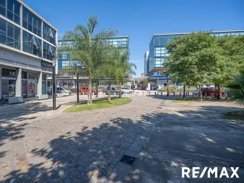 Venta Cochera Subsuelo c/ ascensor, Agora 1, Pilar