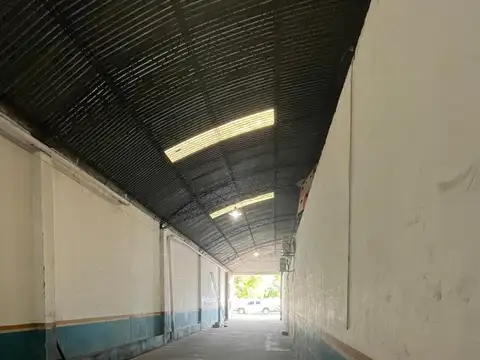 GALPON EN VENTA.  582,56 m² . FINANCIA 50%