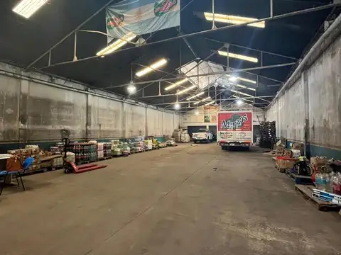 GALPON EN VENTA.  582,56 m² . FINANCIA 50%
