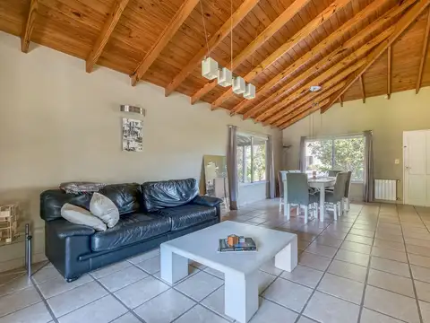 Casa en Venta al Este