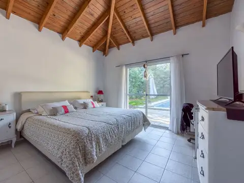Casa en Venta en Saint Matthews, USD 260.000