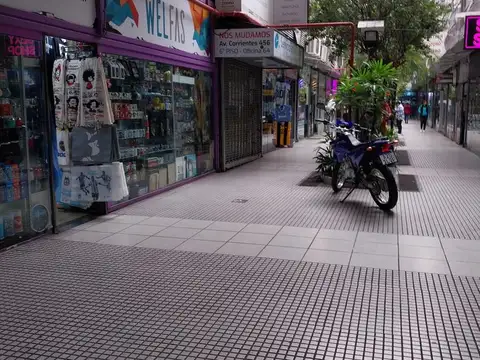 Lavalle 800, Piso 1