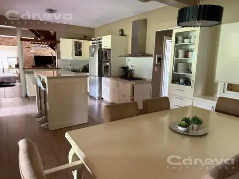 PILAR GALAPAGOS  EXCELENTE CASA *ALQUILER U$D  1.800.-*