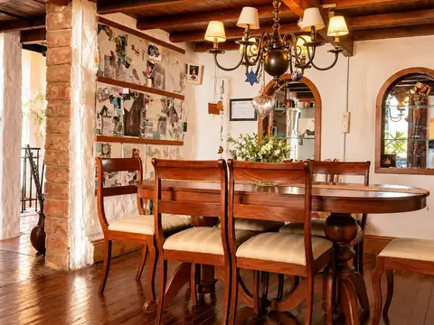 PH en Venta 5 ambientes estilo colonial en San Telmo - Mexico 700, CABA