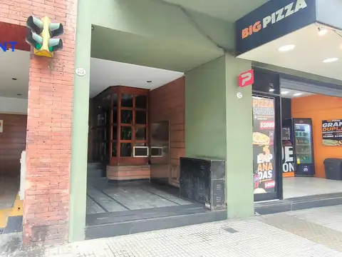 Av. La Plata 300 Departamento 2 Ambientes en Alquiler CABALLITO con Patio Cubierto.