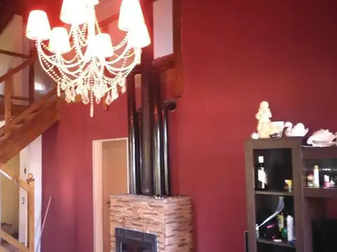 Casa 7 ambientes con 3 baños