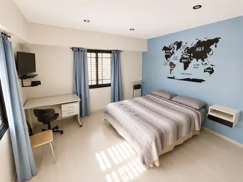 VENTA - CASA 5 AMBIENTES C/COCHERA - SAN CARLOS