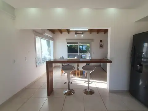 Casa en venta - 3 Dormitorios 2 Baños - Residencial I