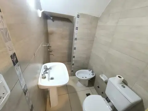 Depto Tipo Casa en Alquiler en Jose Clemente Paz, $ 830.000