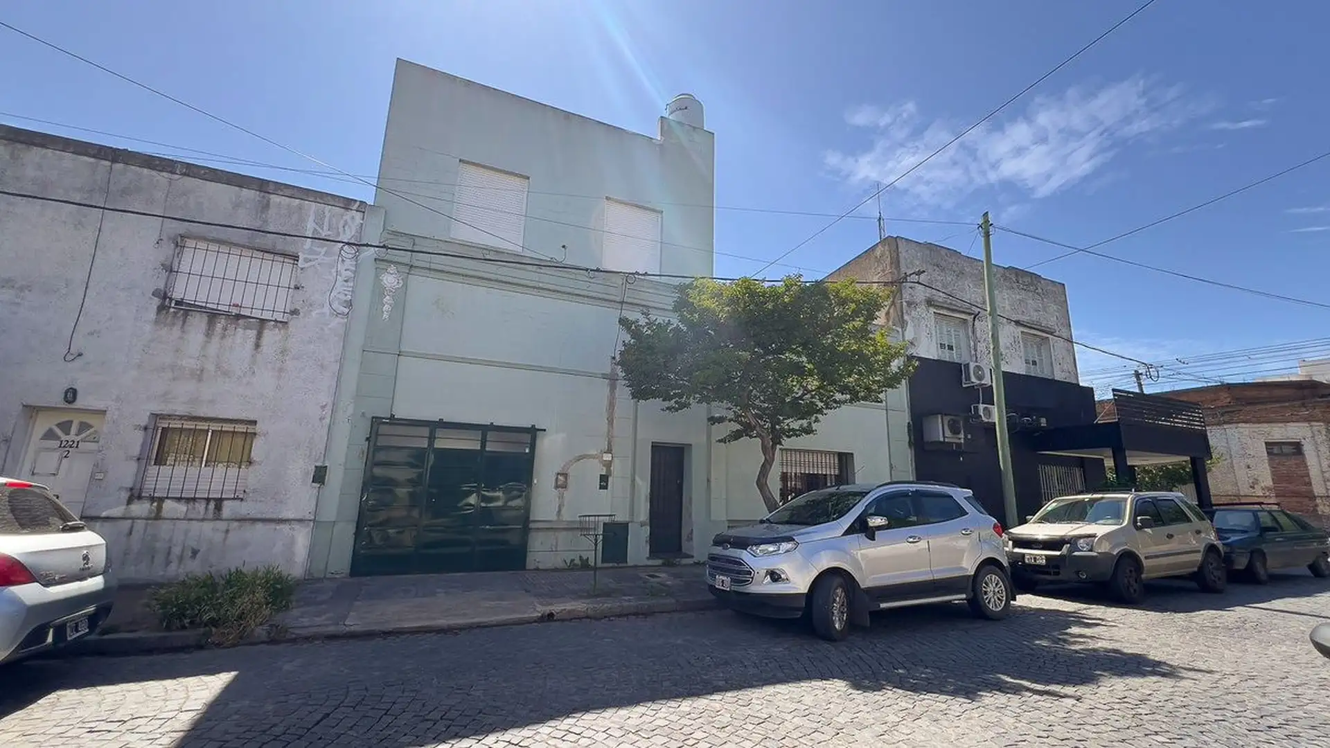 Casa a reciclar 7 amb, 165m² en semicentro — Paz 1213