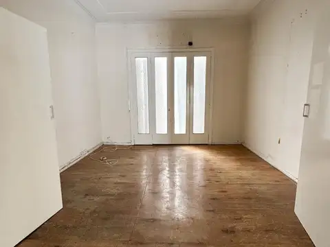 Local en Alquiler en Flores, USD 1.400